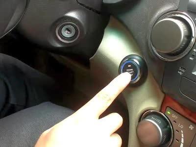 機(jī)油上什么是5W-30，教你一分鐘看懂機(jī)油上的數(shù)字意思小干貨